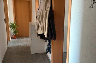 Wohnung kaufen in 78176 Blumberg, Blumberg - Moderne 4-Zimmer-Eigentumswohnung