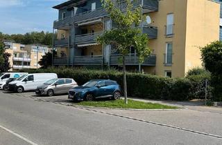 Wohnung kaufen in 78224 Singen, Singen (Hohentwiel) - 3-Zimmer Eigentumswohnung mit Sicht auf den Hohentwiel