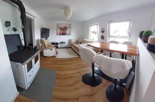 Wohnung kaufen in Egerlandstraße 17, 76228 Grünwettersbach, Wohnen wie im Haus: 4,5-Zimmer-Maisonette mit Garten, Garage und Aussicht bis zum Funkturm