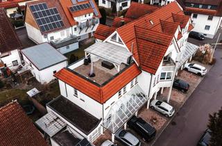 Wohnung kaufen in Friedhofstraße, 75365 Calw, Wohnen auf zwei Ebenen |50 m² Dachterrasse |Aufzug |2 Stellplätze |Maisonette | 4 Zimmer + Ankleide