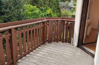 Wohnung kaufen in 08459 Neukirchen, Attraktive Kapitalanlage: Gepflegte 3-Zimmer-Wohnung mit bestehendem Mietverhältnis