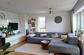 Wohnung kaufen in 70794 Filderstadt, Lichtdurchflutete Dachgeschosswohnung mit ca. 100 m² Grundfläche!