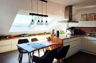 Wohnung kaufen in 70794 Filderstadt, Lichtdurchflutete Dachgeschosswohnung mit ca. 100 m² Grundfläche!