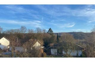 Wohnung kaufen in Ulmenweg, 53809 Ruppichteroth, Eigentumswohnung 85 m² mit gehobener Innenausstattung und Balkon in Ruppichteroth