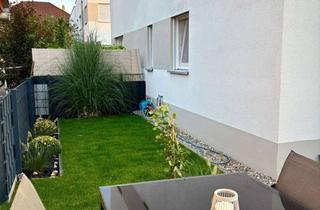Wohnung kaufen in Uhlandstraße 24, 68623 Lampertheim, Lampertheim-Hofheim - Charmante 3-Zimmer-Eigentumswohnung mit Garten und Balkon