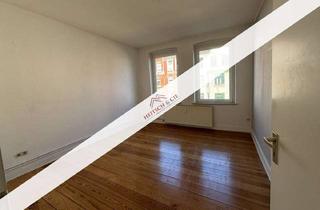 Wohnung kaufen in 24114 Südfriedhof, Paket aus 2 Altbauwohnungen mit Balkon + 2 Dachgeschossrohlingen zur Erweiterung!