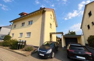 Wohnung kaufen in 76764 Rheinzabern, Sehr gepflegte 3,5-ZKB Dachgeschosswohnung - mit Balkon und Stellplatz