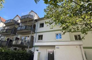 Wohnung mieten in Goethestraße 24, 15831 Blankenfelde-Mahlow, **Frisch in der Sanierung** sonnige Etagenwohnung mit Terrasse + neuer Einbauküche in grüner Lage