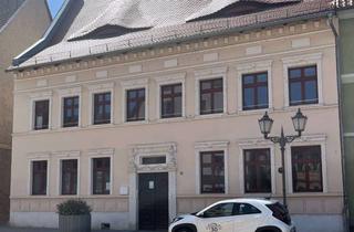Wohnung mieten in Markt 11, 39240 Calbe, Gemütliche 2-Raum-Wohnung mit Balkon und großzügigem Hof