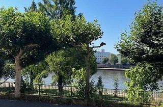 Wohnung mieten in Schöne Aussicht, 60311 Innenstadt, TOPLAGE ! Helle, sanierte 2-Zimmer Wohnung mit Mainblick