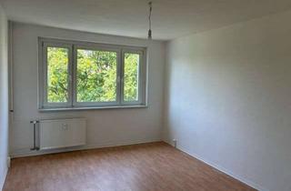 Wohnung mieten in Gottfried-Semper-Straße, 06124 Südliche Neustadt, * sofort bezugsbereit * Dichterviertel * WG-geeignet *