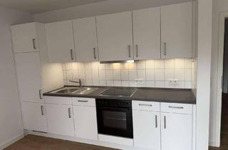 Wohnung mieten in 26389 Ebkeriege, Bezugsfreie Single-Wohnung mit Südbalkon, neuer Einbauküche und Stellplatz