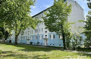 Wohnung mieten in Oeltzschnerstr. 35, 06217 Merseburg, 3-Raum-Wohnung mit Balkon zu vermieten!
