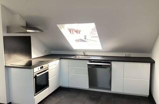 Wohnung mieten in 69123 Wieblingen, 2,5-Zimmer-DG-Wohnung mit EBK in HD-Wieblingen
