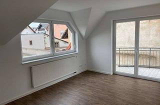 Wohnung mieten in Mergentheimer Straße, 97941 Tauberbischofsheim, Moderne frisch renovierte 3/4-Zimmer-Wohnung mit Balkon in Tauberbischofsheim