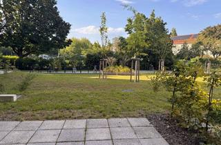 Wohnung mieten in Vesaliusstraße 4a, 10243 Berlin, Einziehen & wohlfühlen: Möblierte 1-Zimmer-Wohnung mit Terrasse und Grünblick