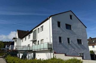 Wohnung mieten in Silberbachstraße, 65232 Taunusstein, Geräumige 2 Zi.-Whg. mit Balkon in begrünter Lage