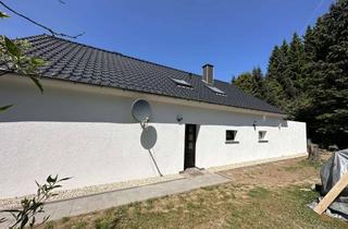 Wohnung mieten in Mühlenweg, 53945 Blankenheim, Wohnen zum Wohlfühlen – moderne 4-Zimmer-Dachgeschosswohnung mit großzügigem Grundriss