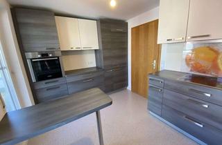 Wohnung mieten in Raiffeisenstraße, 74172 Neckarsulm, Über den Dächern von Obereisesheim, DG-Wohnung, moderne EBK, 2 Dachterrassen