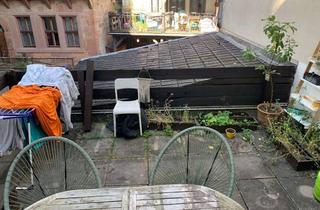 Wohnung mieten in Barfüßerstraße XY, 35037 Marburg, Kompaktes Wohnhaus mit Terrasse für 2er WG im Herzen der Oberstadt