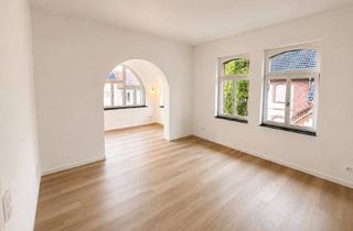 Wohnung mieten in Würselener Straße 10, 52477 Alsdorf, Exklusive Altbauwohnung mit Designküche, Balkon & stilvollen Rundbogenfenstern