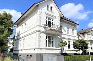 Wohnung mieten in 22880 Wedel, Wohnen über den Dächern der Altstadt: Moderne 4 Zi.-Wohnung in charmanter Jugenstilvilla
