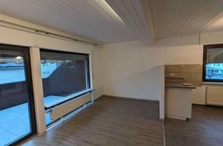 Wohnung mieten in Goethestr. 25, 63225 Langen, Gepflegte 2-Zimmer-Dachgeschosswohnung mit Balkon – ideal für Pendler / Studenten, modernisiert 2024