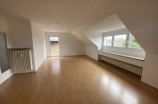 Wohnung mieten in Leveringstraße, 45134 Stadtwald, Wunderschöne, helle Dachgeschoss-Wohnung mit Balkon in Essen-Stadtwald