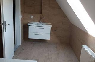 Wohnung mieten in Vaihinger Straße 16, 71701 Schwieberdingen, 2-Zimmer-Wohnung mit Balkon in Schwieberdingen mit schöner Aussicht
