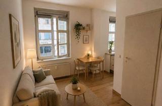 Wohnung mieten in Zierker Straße 1a, 17235 Neustrelitz, Barrierefreie 1,5-Zimmerwohnung mit schönem Grundriss, zentral direkt am Marktplatz!