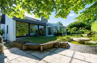 Einfamilienhaus kaufen in 71711 Steinheim, Großzügiges Einfamilienhaus mit Wintergarten, Terrasse, Garten und Doppelgarage in ruhiger Sackgasse
