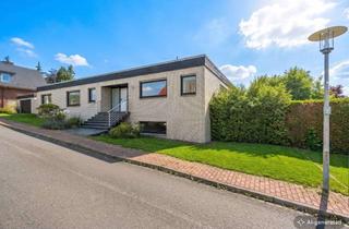 Haus kaufen in 31552 Rodenberg, Besonderer Bungalow mit weitläufigem Raumkonzept und privater Schwimmhalle