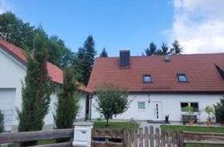 Doppelhaushälfte kaufen in 82140 Olching, Großzügige idyllische Doppelhaushälfte in Olching /Neu-Esting mit Doppelgarage u. ca. 3000qm Grund