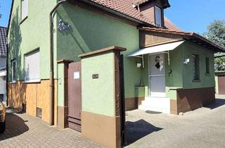 Einfamilienhaus kaufen in 67069 Edigheim, Charmantes Einfamilienhaus mit großem Garten, Pool und vielseitigen Nutzungsmöglichkeiten