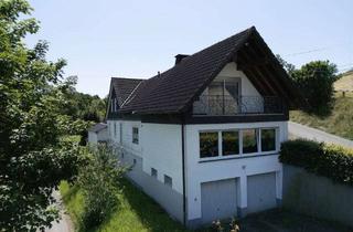 Haus kaufen in 57392 Schmallenberg, / Idylle, Privatsphäre und Raum für neue Perspektiven!