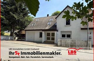 Haus kaufen in 88356 Ostrach, Willkommen Zuhause! Hübsche DHH in zentraler Lage mit großem Garten, Garage und ganz viel Grün