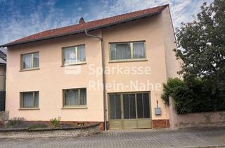 Haus kaufen in 55413 Weiler, Zweifamilienhaus mit vielseitigem Potenzial inklusive Garage