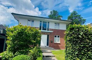 Villa kaufen in 21244 Buchholz, Provisionsfrei: Stilvolle Architekten-Stadtvilla in bester Lage von Buchholz-Steinbeck