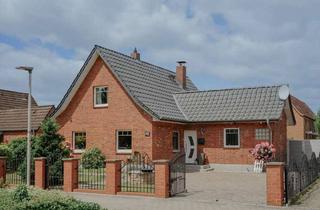 Einfamilienhaus kaufen in 23879 Mölln, Das perfekte Zuhause für deine Familie: Kernsaniertes Einfamilienhaus auf großen Grundstück!
