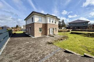 Haus mieten in 25746 Heide, Hochwertige Stadtvilla mit großzügigem Grundstück in Süderholm!