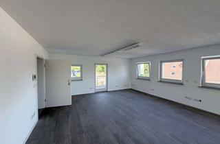 Büro zu mieten in 79285 Ebringen, Helle Büro-/Praxisfläche mit Balkon und flexibler Nutzung in Ebringen