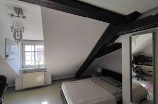 Immobilie mieten in 37073 Göttingen, Voll möblierte DG-Wohnung zur Untervermietung in der Göttinger Innenstadt (01.08.26 - 31.03.27)
