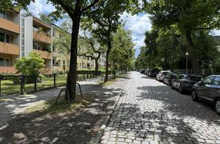 Wohnung kaufen in Devrientweg, 12207 Lichterfelde, Gepflegte 2 Zimmerwohnung mit Süd-Balkon in Berlin Lichterfelde
