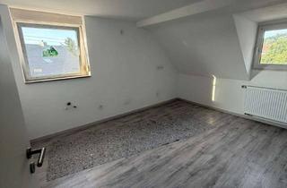 Wohnung mieten in Kreisstraße, 66127 Saarbrücken, 3 ZKB Dachgeschoss | **ERSTBEZUG**Neu renoviert | Klarenthal