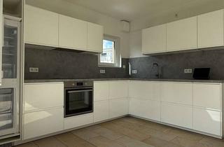 Wohnung mieten in 65719 Hofheim am Taunus, Helle 3-Zimmer-Etagenwohnung in gepflegtem Zustand – 76 m²