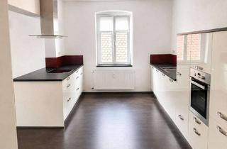 Wohnung mieten in 89415 Lauingen, Exklusive, moderne Wohnung mit Dachterrasse offener Küche, Kamin und TG-Stellplatz