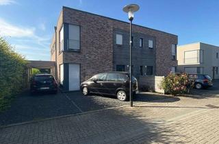 Wohnung mieten in Weyresstraße 36, 52525 Heinsberg, Helle 3-Zi-OG Whg mit Balkon in Dremmen