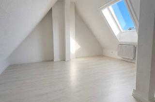 Wohnung mieten in Schwarenbergstraße 145, 70188 Ost, Familien- und WG geeignet: Großzügige 111 m² Maisonette-Wohnung in Stuttgart Ost