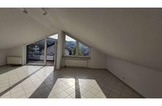 Wohnung mieten in Gräfenhäuser Straße 20, 75305 Neuenbürg, Ansprechende 2,5-Zimmer-DG-Wohnung mit Balkon und Einbauküche in Neuenbürg