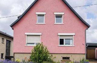 Einfamilienhaus kaufen in 66346 Püttlingen, Freistehendes Einfamilienhaus auf schönen Grundstück in Püttlingen-Köllerbach